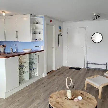 Stunning In With Harbor View Apartment